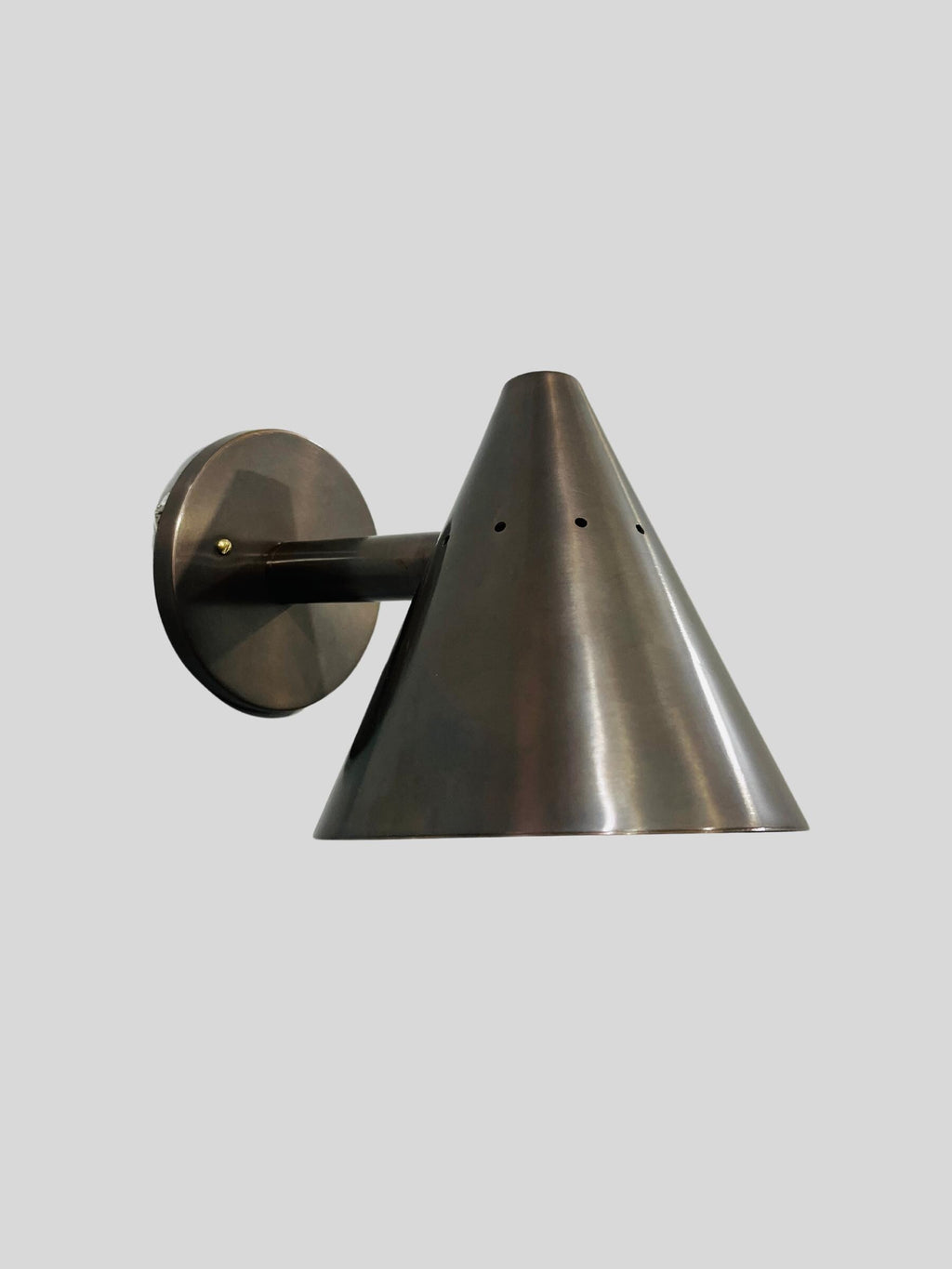 Mid Century Cone Wall Sconce – Antique Brass Italian Light